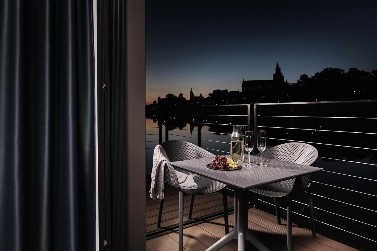 New Port - Premium Floating Aparthotel 크라쿠프 외부 사진