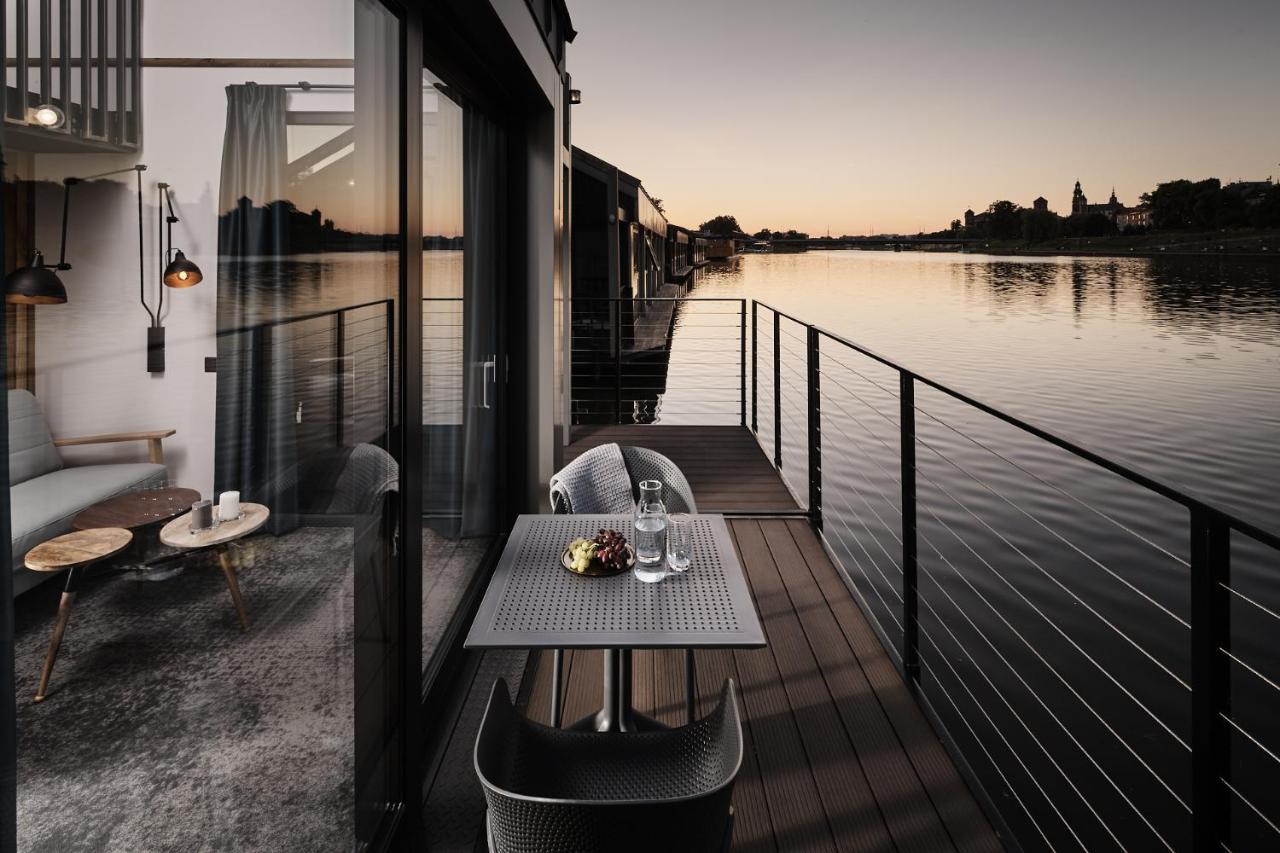 New Port - Premium Floating Aparthotel 크라쿠프 외부 사진